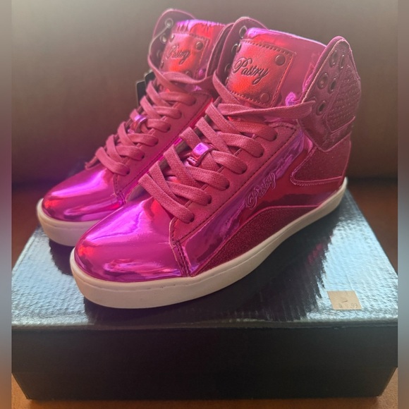 Pastry Shoes - Pastry Glam Pop Tart Glitter Hi-Top Dance Sneakers Fuchsia Women’s 5.5 NIB